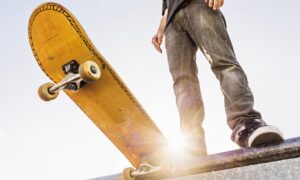 How to Ride Skateboard on Wood Safely