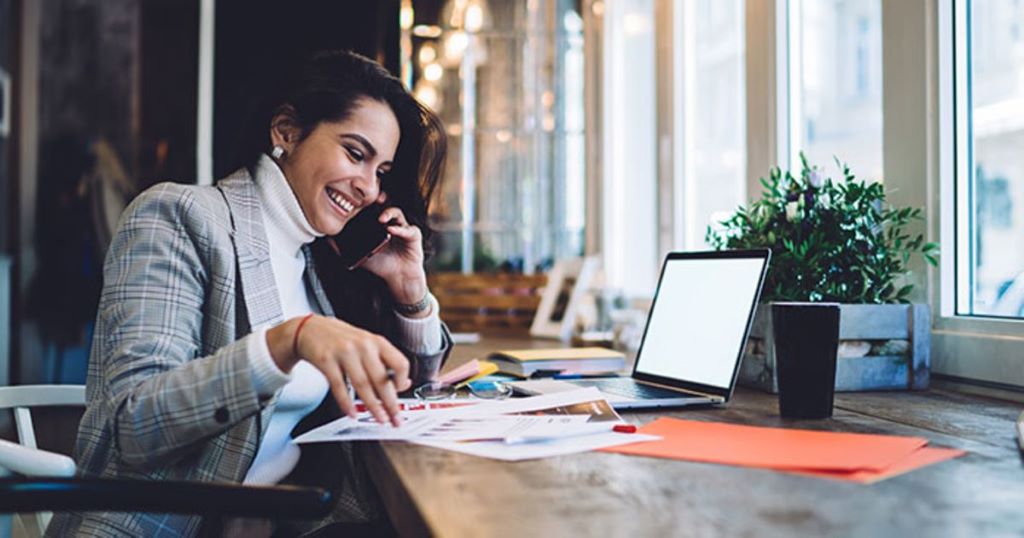 What are the main characteristics of a successful entrepreneur
