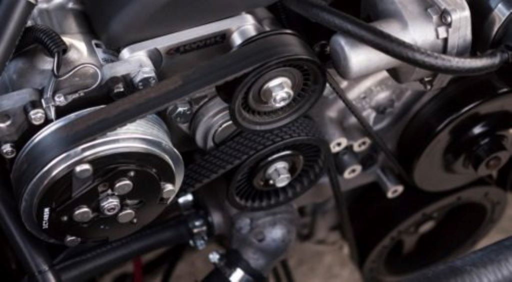 What happens when engine mounts are worn