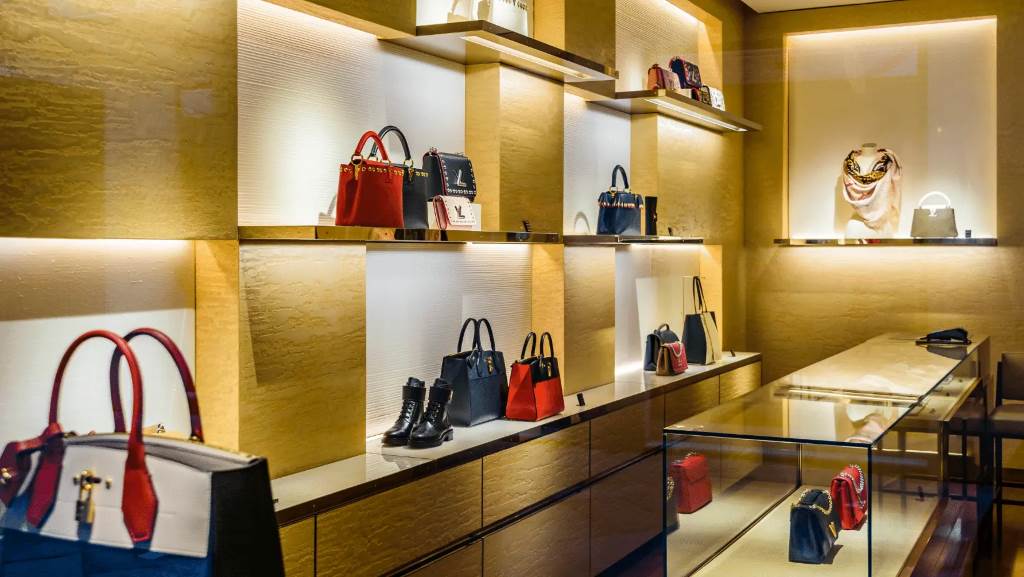 Celebrities and Fashion Influencers Shop Here Too